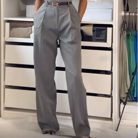 Aritzia Pants - Aritzia The Effortless Pant Crepette High Rise Wide Leg Crepe Trouser Grey 10